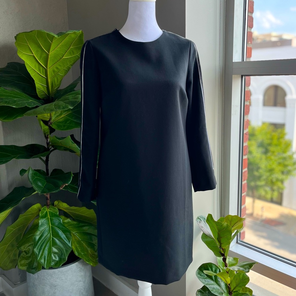 Banana Republic Black Side-Stripe Sporty Shift Dress (0)